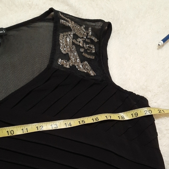 Cardalite Women's Black Sleeveless V-Neck Maxi Gown - Picture 7 of 9